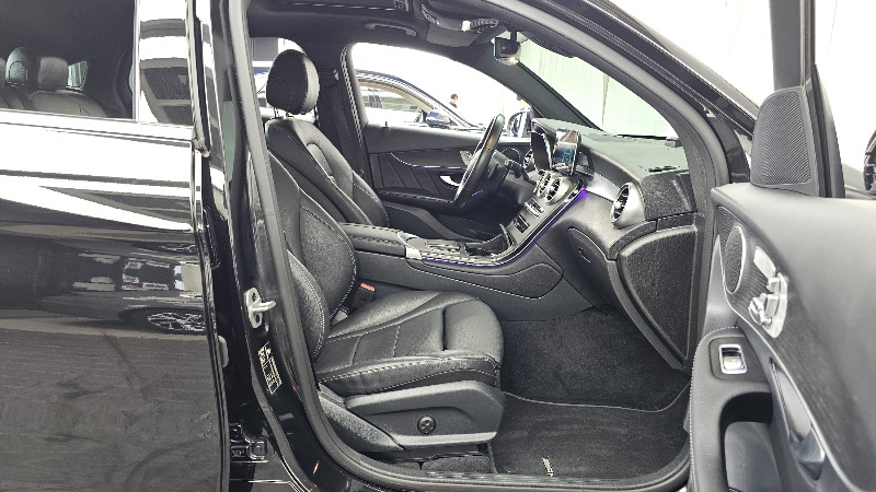 car Mercedes Benz GLC id51543 photo #11