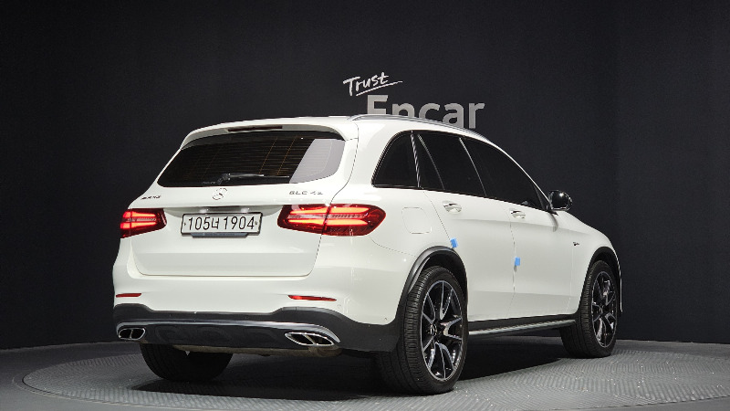 car Mercedes Benz GLC id51551 photo #2