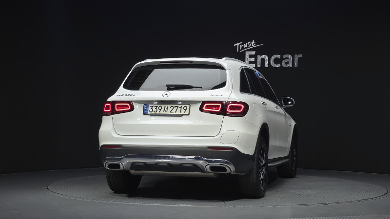 car Mercedes Benz GLC id51554 photo #4
