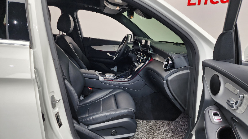 car Mercedes Benz GLC id51561 photo #11