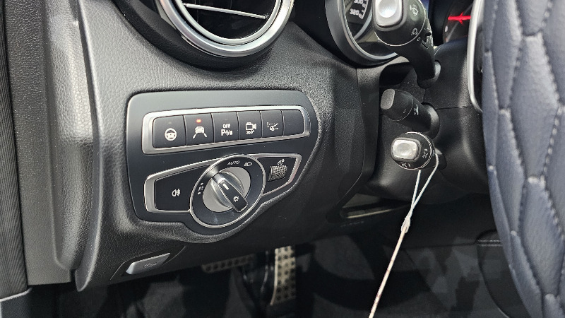 car Mercedes Benz GLC id51562 photo #17