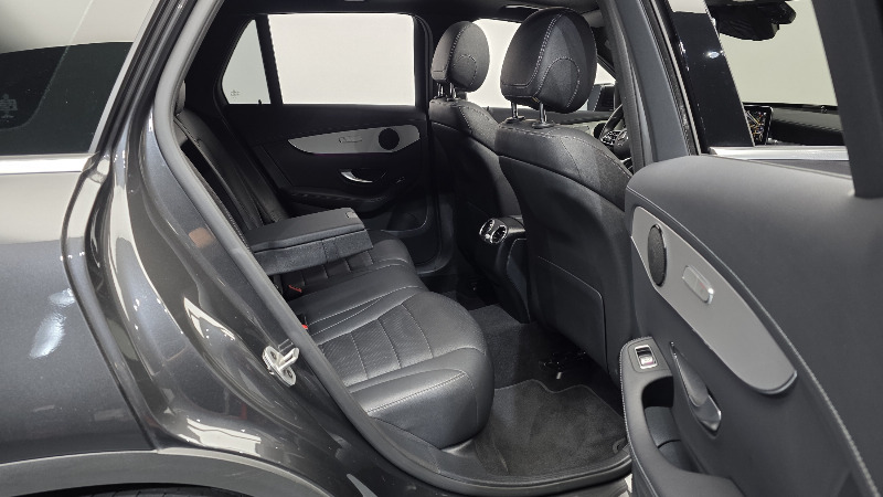 car Mercedes Benz GLC id51571 photo #12