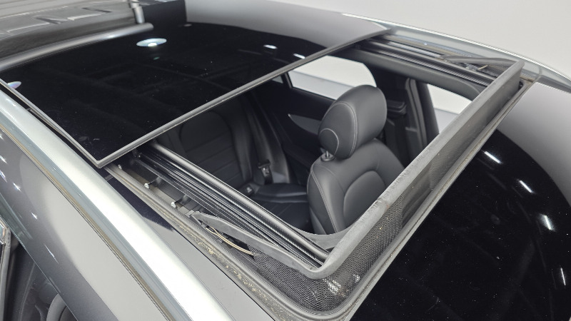 car Mercedes Benz GLC id51571 photo #19