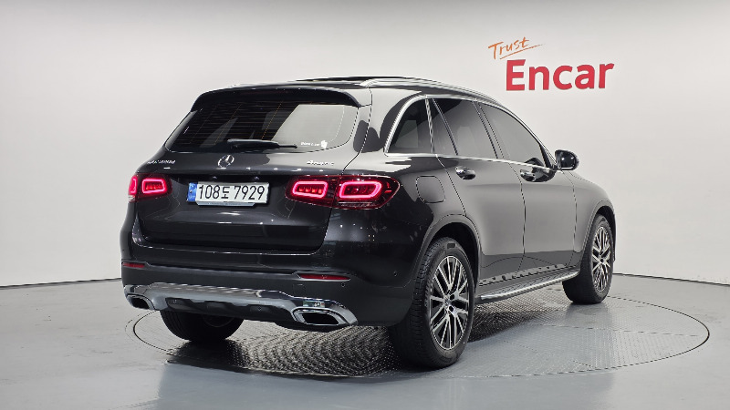 car Mercedes Benz GLC id51571 photo #2