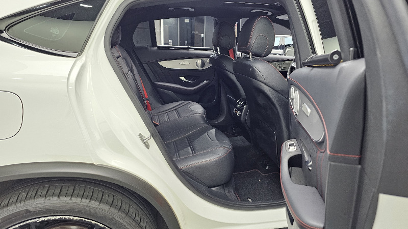 car Mercedes Benz GLC id51574 photo #12