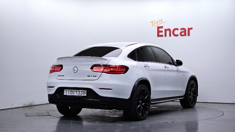 car Mercedes Benz GLC id51574 photo #2
