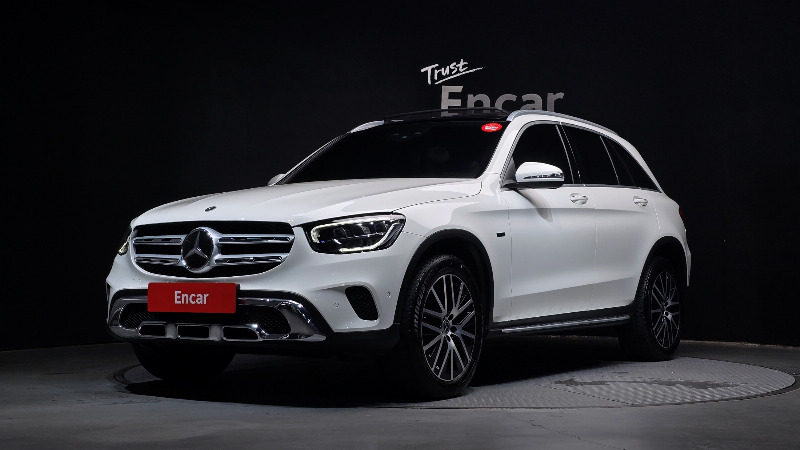 car Mercedes Benz GLC id51576 main photo