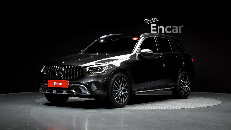 car Mercedes Benz GLC id51584 main photo