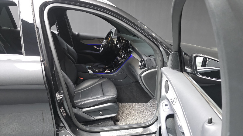 car Mercedes Benz GLC id51584 photo #11