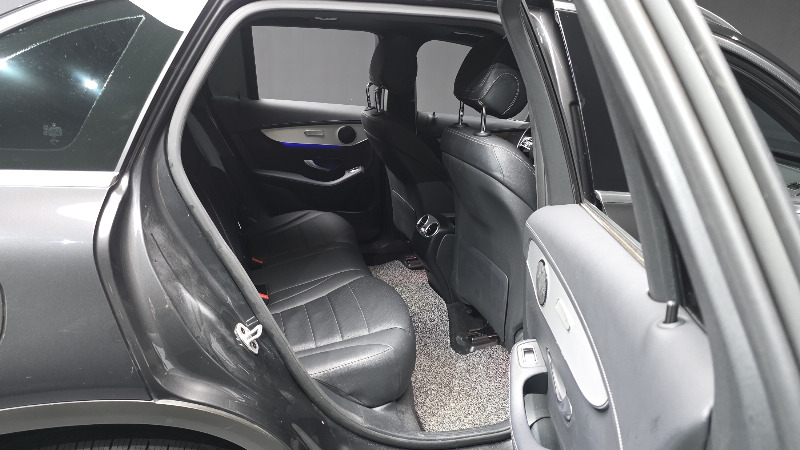 car Mercedes Benz GLC id51584 photo #12