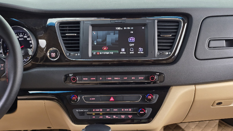 car KIA Carnival id51905 photo #16