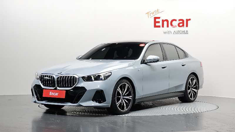car BMW 5 Series id51928 main photo