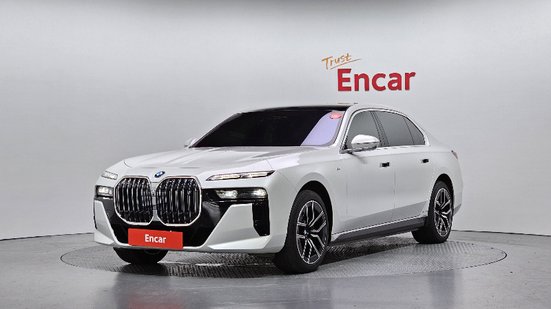 car BMW i7 id51941 main photo