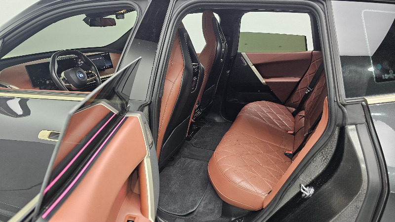 car BMW iX id51945 photo #12
