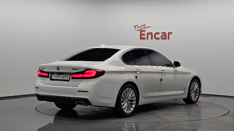 car BMW 5 Series id51973 photo #2