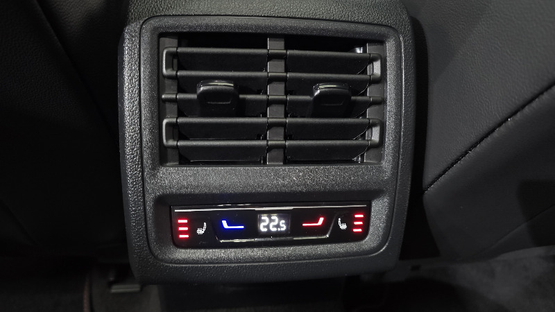 car Volkswagen Golf id52002 photo #18