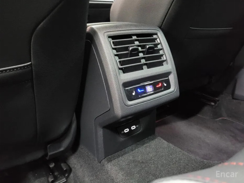 car Volkswagen Golf id52009 photo #17