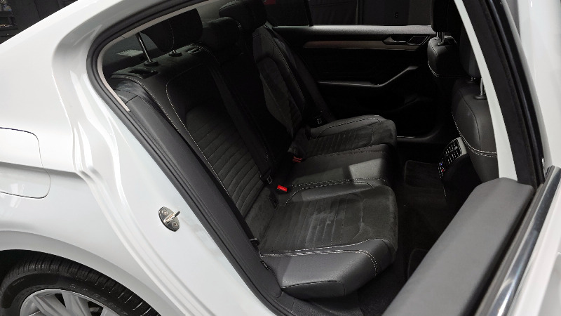 car Volkswagen Passat id52021 photo #12