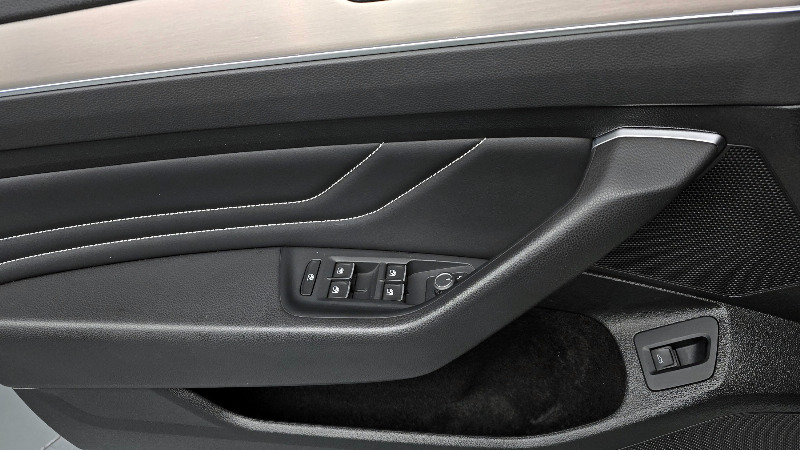 car Volkswagen Passat id52021 photo #18