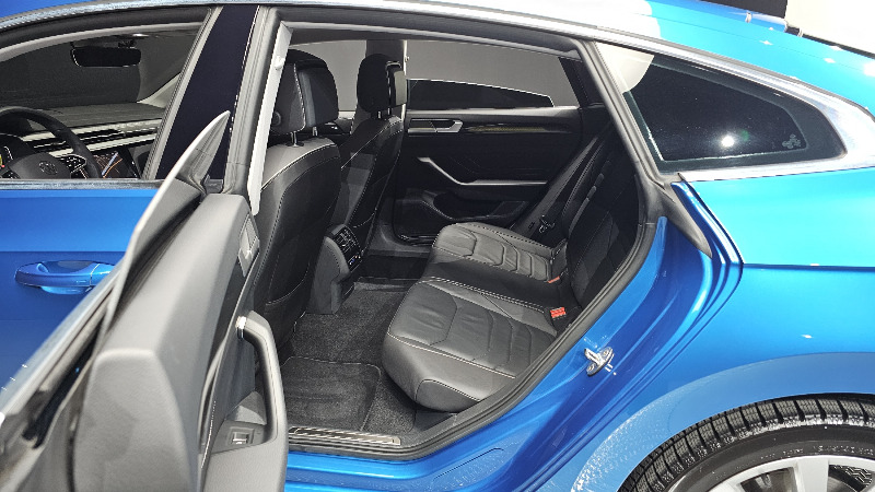 car Volkswagen Arteon id52032 photo #11