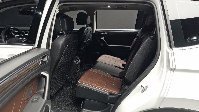car Volkswagen Tiguan id52056 photo #11