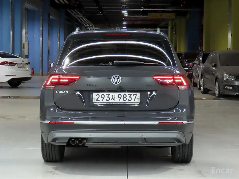 car Volkswagen Tiguan id52063 photo #4