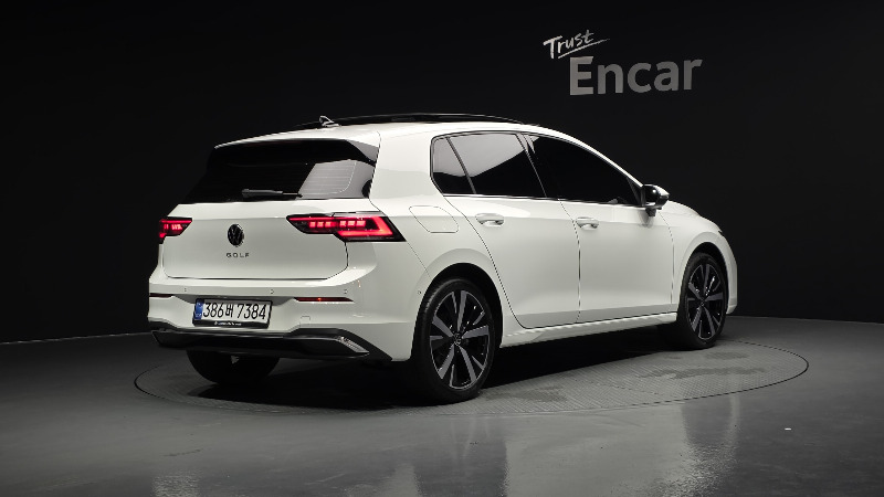 car Volkswagen Golf id52065 photo #2