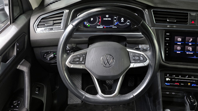 car Volkswagen Tiguan id52076 photo #15
