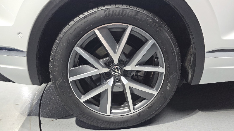 car Volkswagen Touareg id52079 photo #5