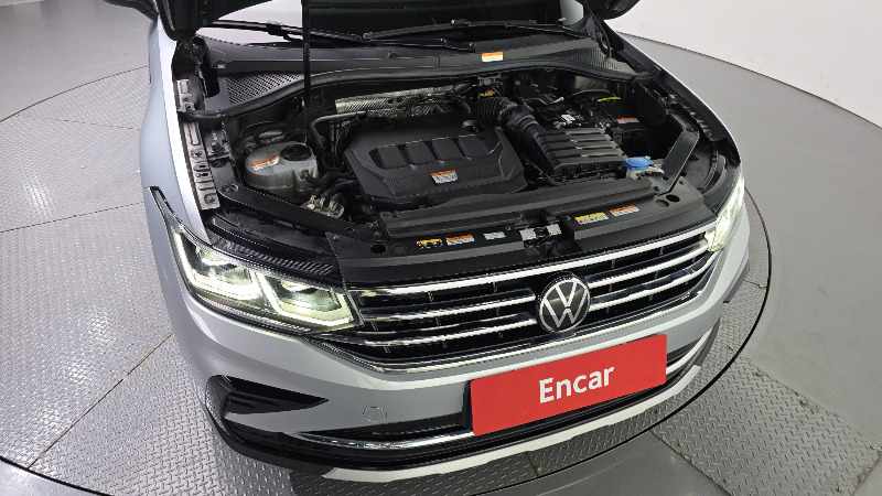 car Volkswagen Tiguan id52092 photo #6