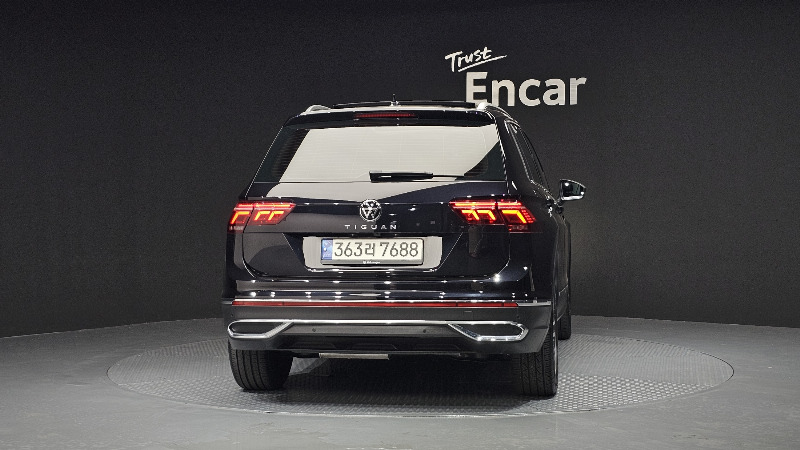 car Volkswagen Tiguan id52093 photo #4