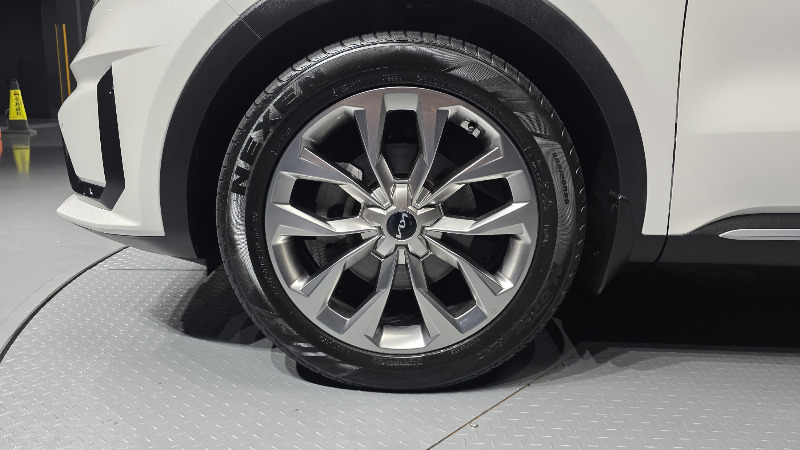 car KIA Sorento id52113 photo #5
