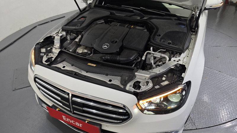 car Mercedes Benz E Class id52205 photo #6