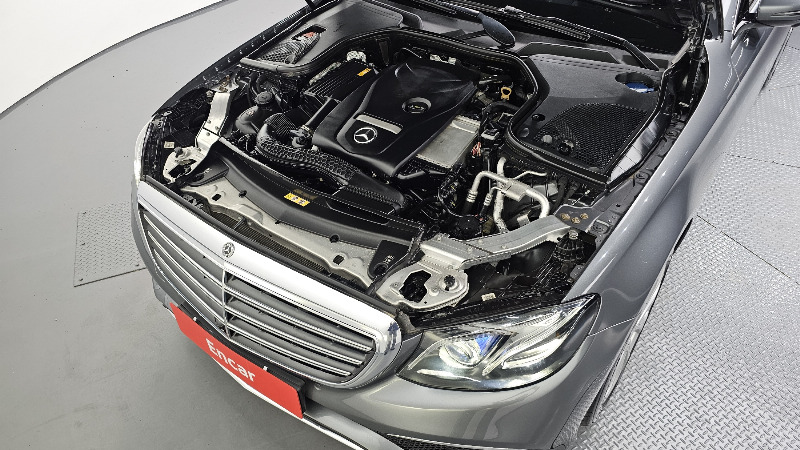 car Mercedes Benz E Class id52209 photo #6