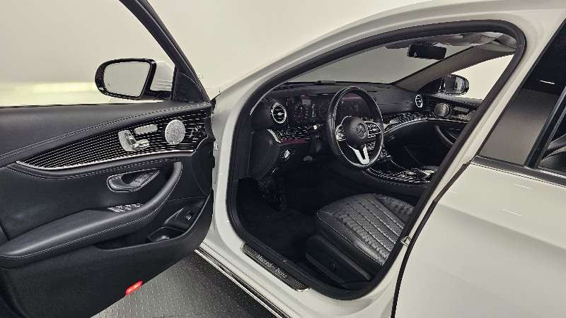 car Mercedes Benz E Class id52211 photo #10