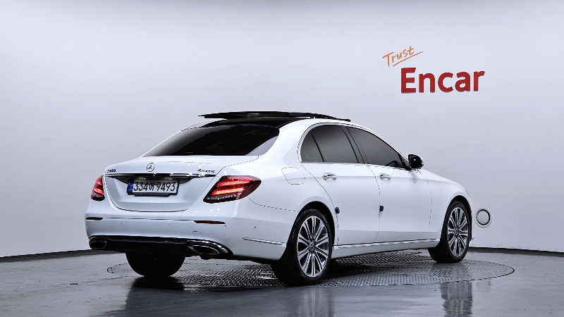 car Mercedes Benz E Class id52211 photo #2