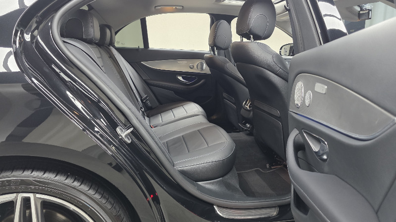 car Mercedes Benz E Class id52221 photo #11