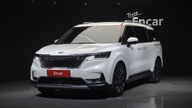 car KIA Carnival id52342 main photo