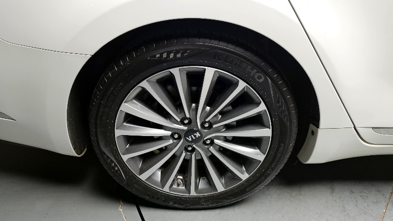 car KIA K7 id52349 photo #5