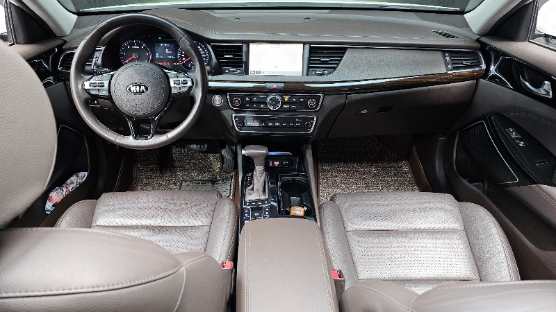 car KIA K7 id52349 photo #7