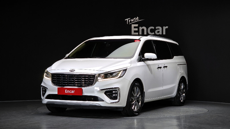 car KIA Carnival id52405 main photo
