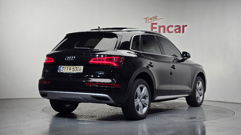 car Audi Q5 id52483 photo #2