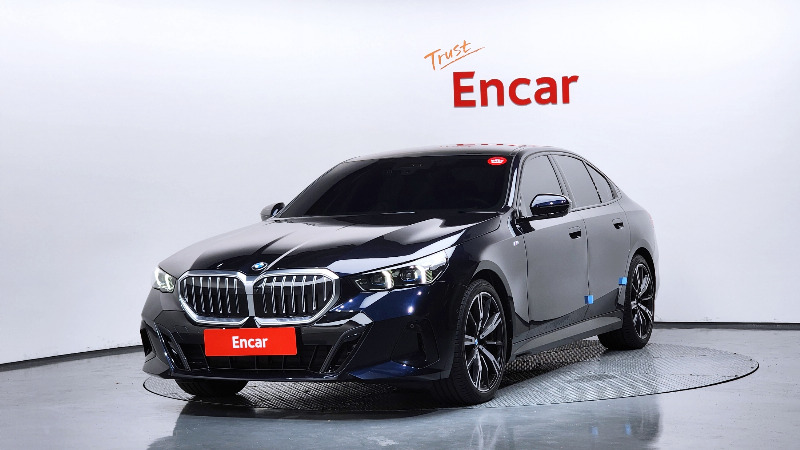 car BMW 5 Series id52521 main photo