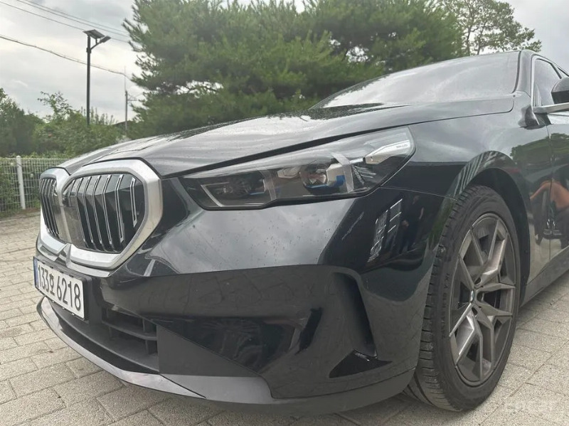 car BMW 5 Series id52542 main photo