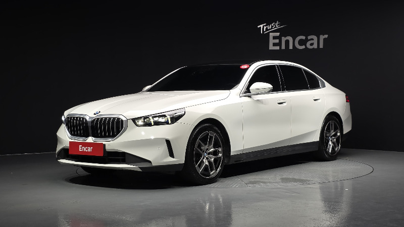 car BMW 5 Series id52545 main photo