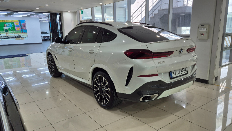 car BMW X6 id52576 photo #2