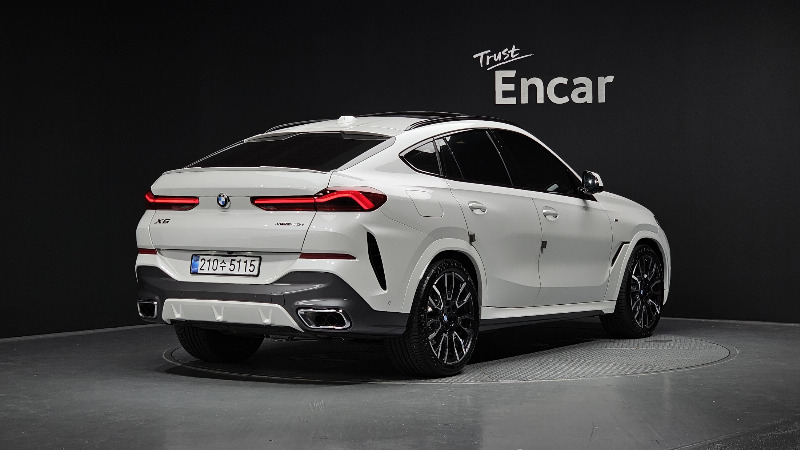 car BMW X6 id52579 photo #2