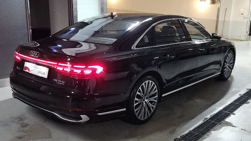 car Audi A8 id52656 photo #2
