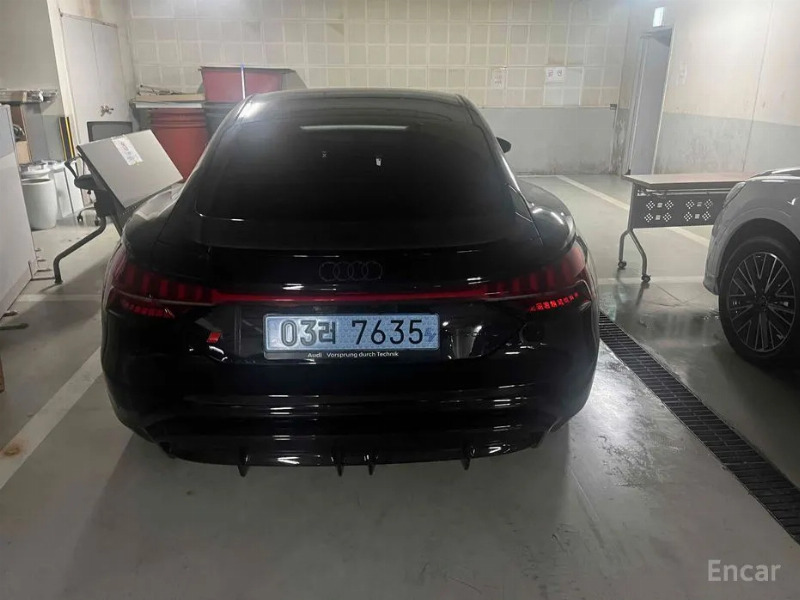 car Audi S e-tron GT id52663 photo #4