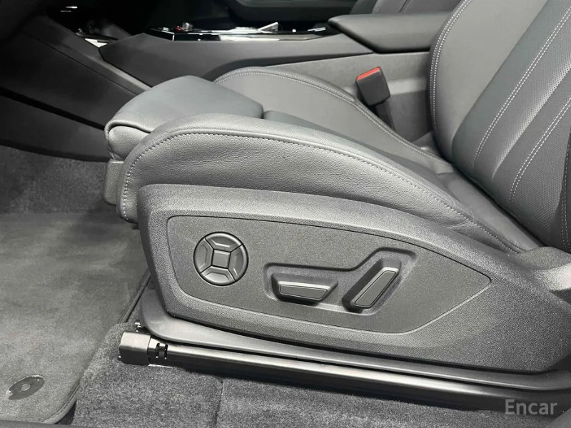 car Audi Q6 e-tron id52664 photo #12